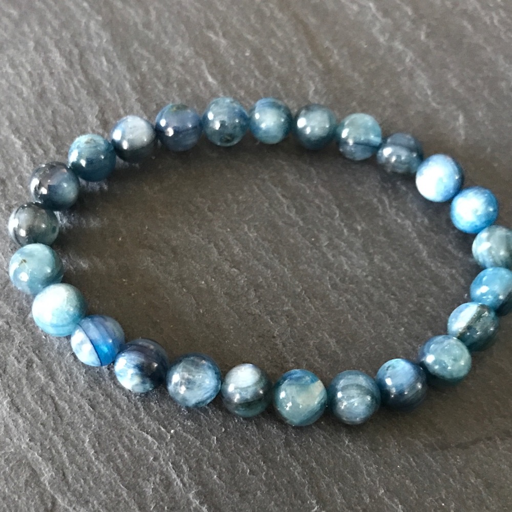 ✨Top grade AAA+ 9mm blue kyanite bracelet - Picture 8 of 9